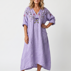 Purple oversized midi dress with floral embroidery, V-neck, half sleeves and side pockets