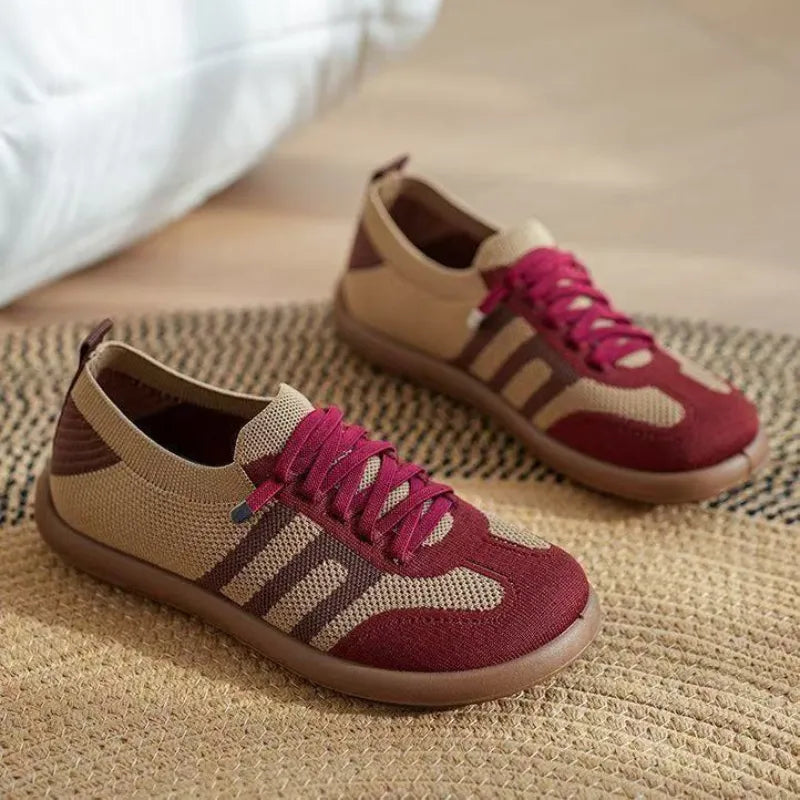 Scarpe comfort ortopediche bordeaux e beige, lacci fucsia, suola marrone