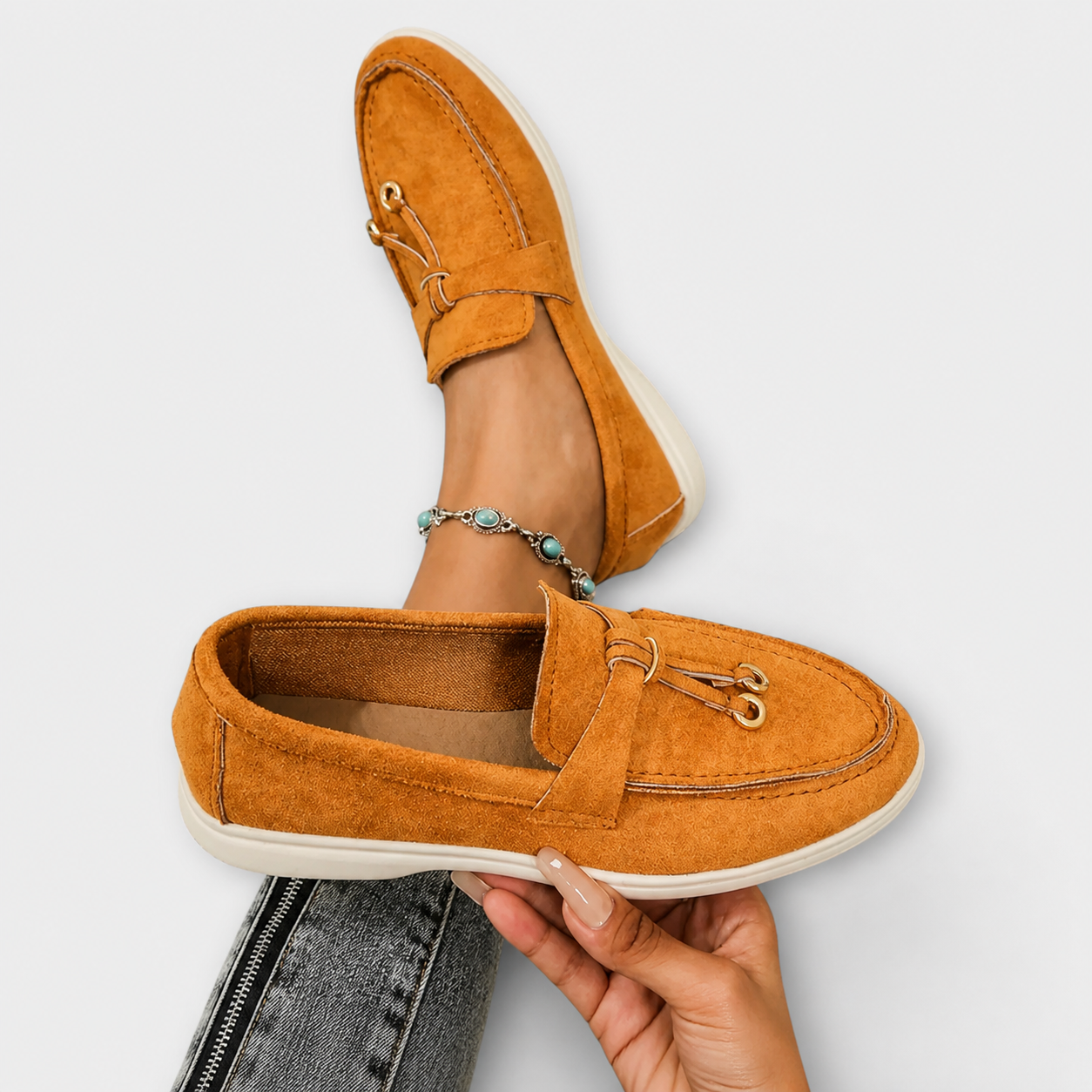 Mocassini eleganti Gamila arancio-marroni in suede con fibbia frontale