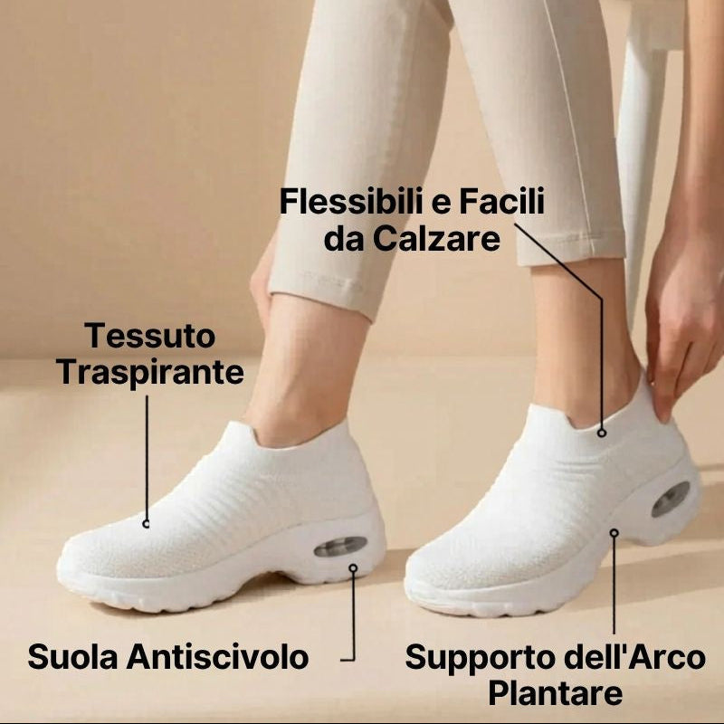 Scarpe ergonomiche antiscivolo bianche a calza, tessuto traspirante e suola antiscivolo