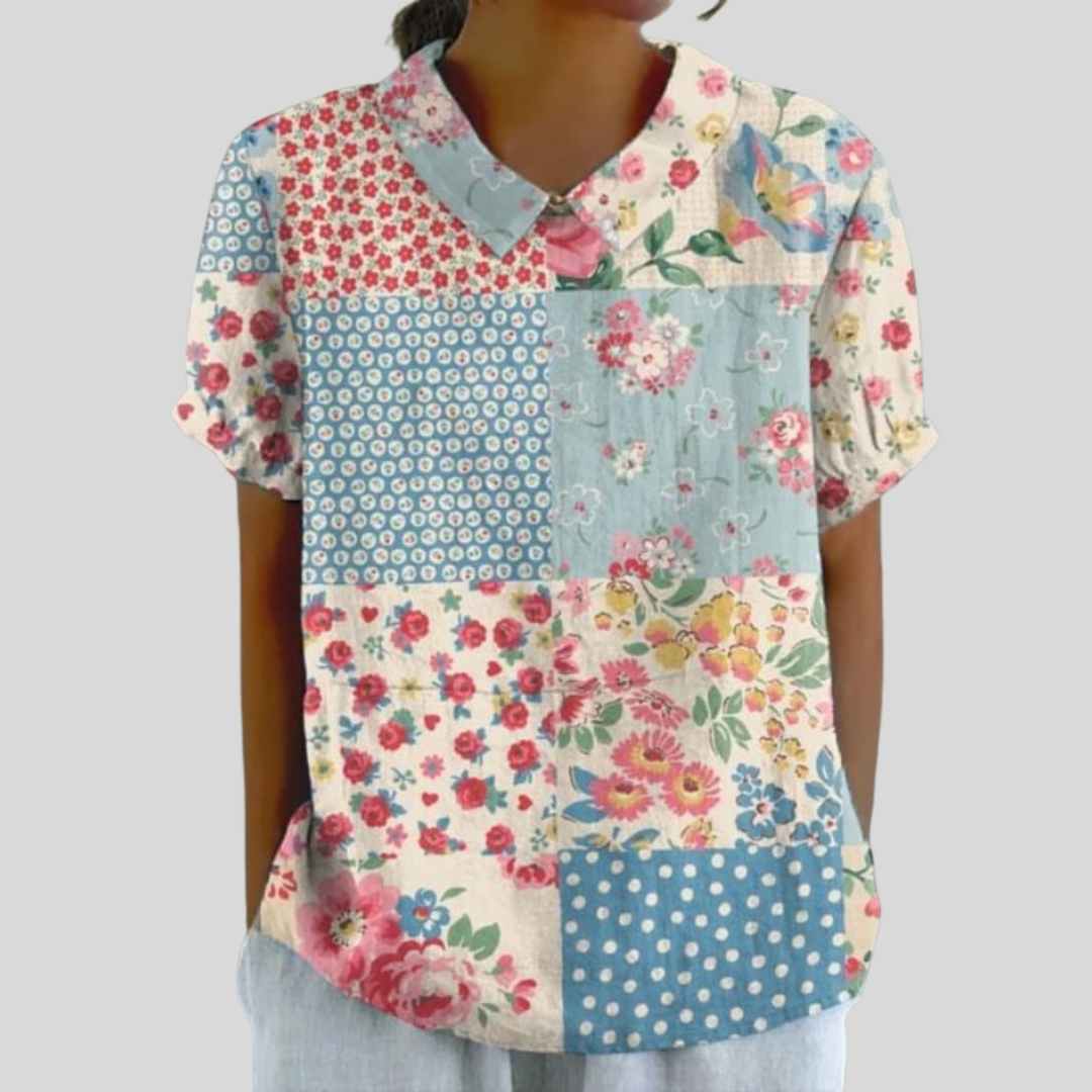 Top in tessuto leggero a maniche corte, scollo a V, fantasia floreale patchwork