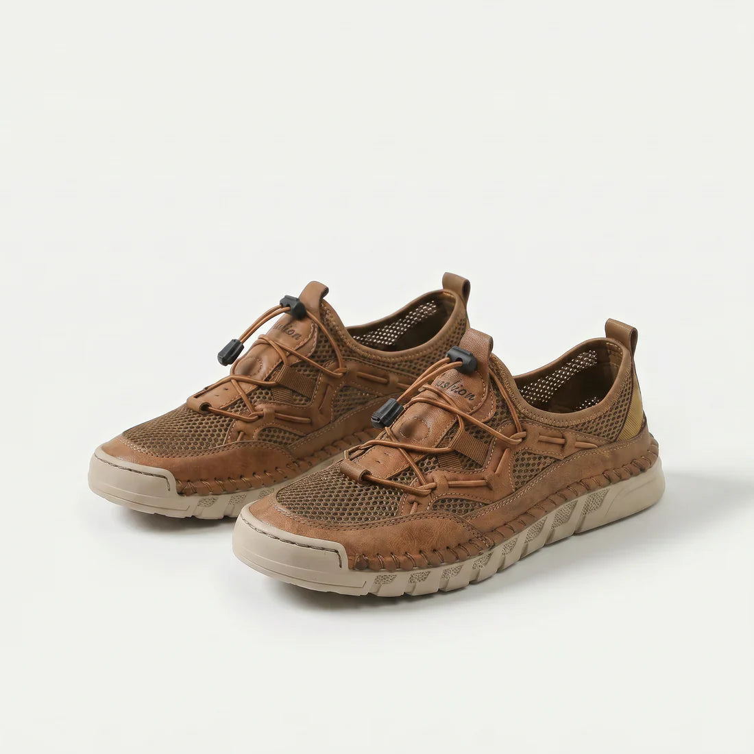 Scarpe comfort traspiranti marroni con lacci e suola spessa beige