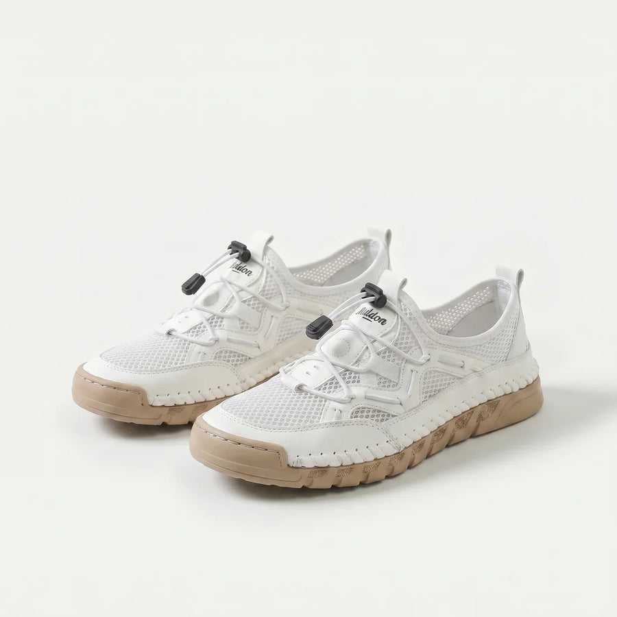 Scarpe comfort traspiranti bianche con lacci, tessuto traforato e suola beige