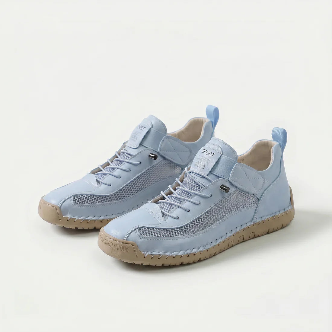 Scarpe ortopediche traspiranti azzurro chiaro con tomaia mesh e suola beige