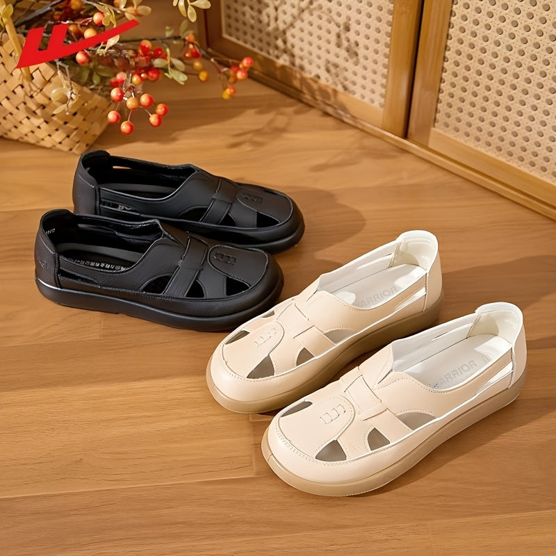 Sandali platform neri e beige chiari con cinturini intrecciati, coppia