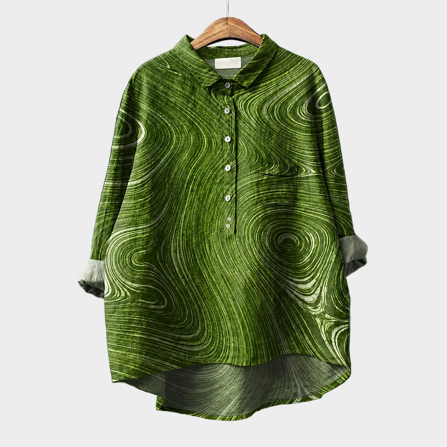 Blusa estiva verde con stampa ondulata, colletto e bottoni frontali