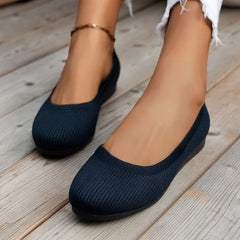Scarpe comfort in tessuto blu scuro, calzata slip-on con suola piatta