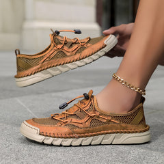 Scarpe comfort traspiranti arancioni in mesh con lacci e suola spessa