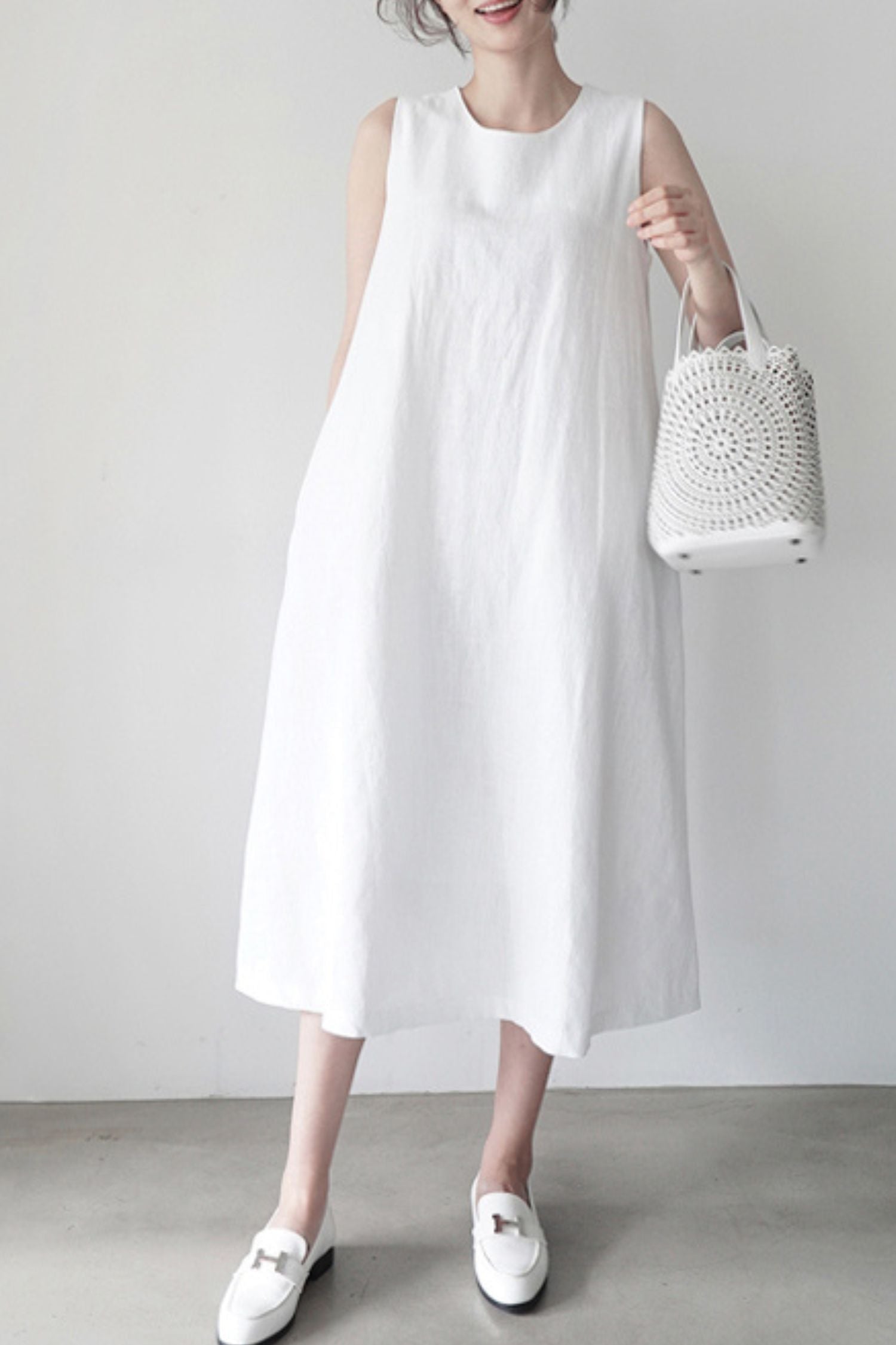 Loose-fit Sleeveless Midi Dress
