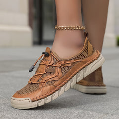 Scarpe comfort traspiranti marroni in mesh con lacci e suola ammortizzata