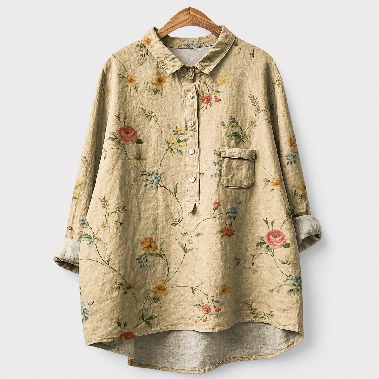 Blusa estiva elegante beige con stampa floreale, colletto, bottoni e taschino sul petto