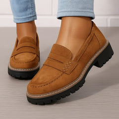 Mocassino comodo ergonomico marrone con fibbia, suola robusta con profilo