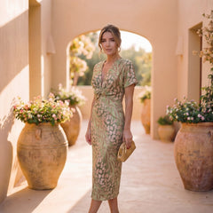 Vestito midi con scollo a V e maniche corte, nodo in vita, fantasia verde salvia e marrone