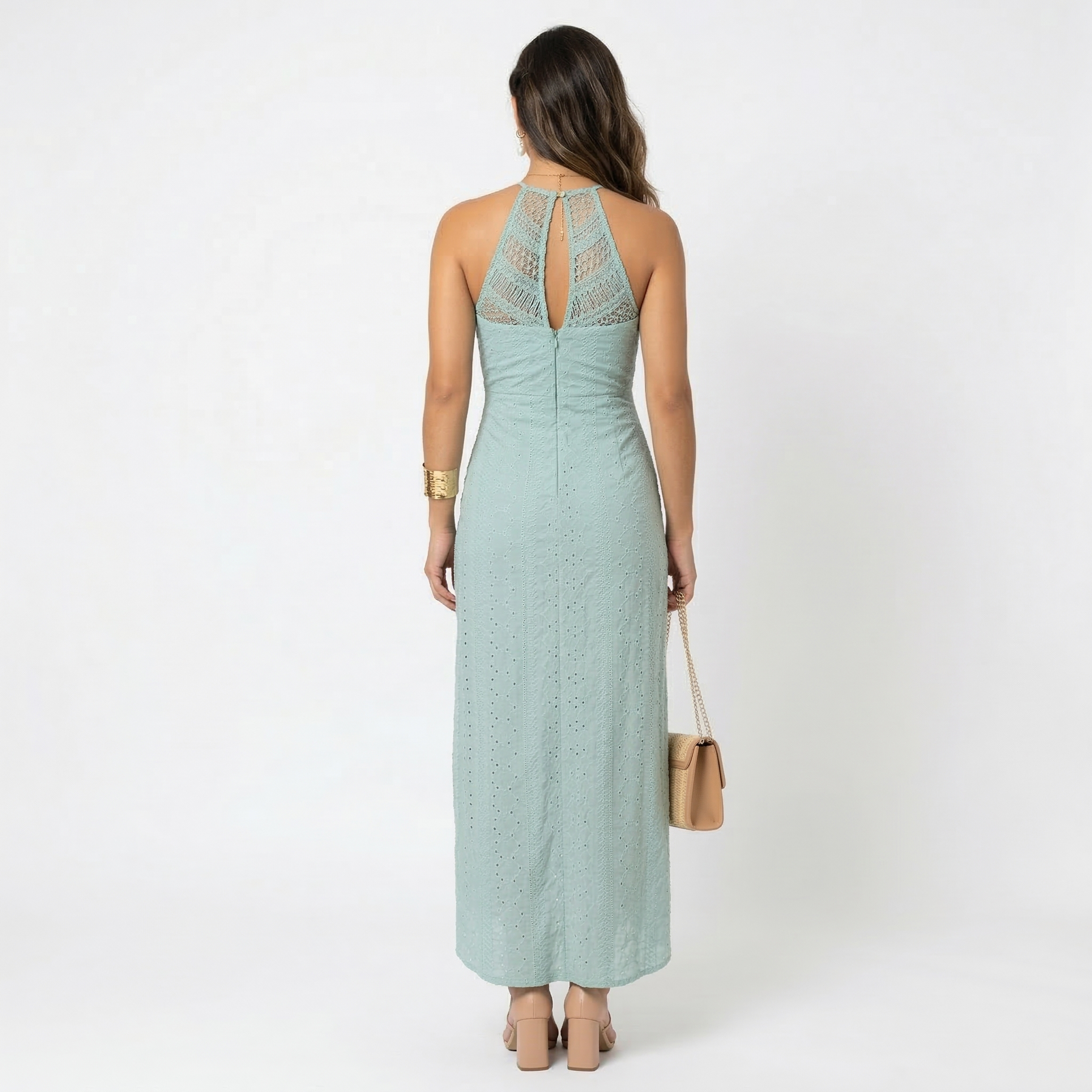 Vestito midi verde menta, vista posteriore con schiena scoperta a fascia