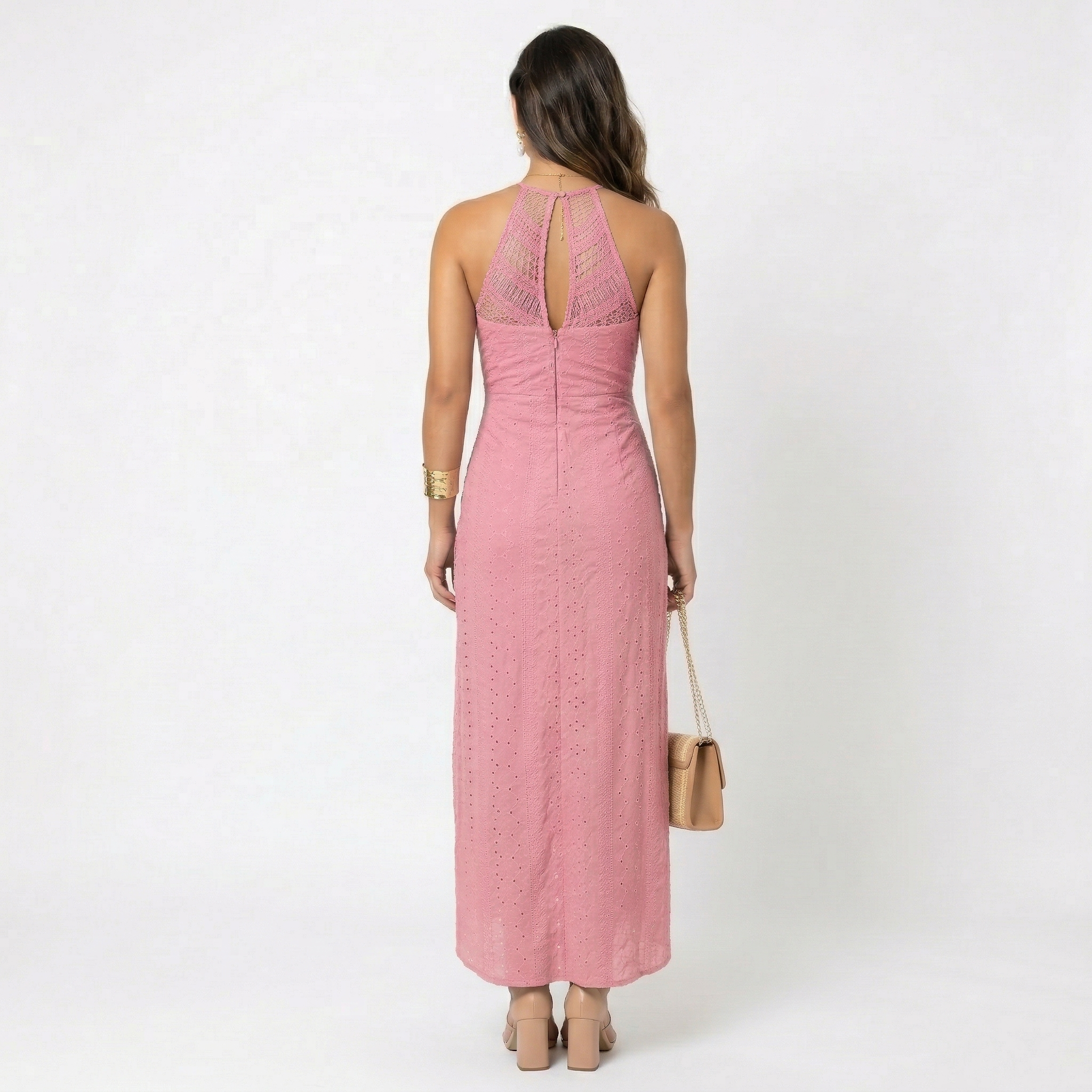 Vestito midi rosa, vista posteriore con schiena scoperta a fascia traforata