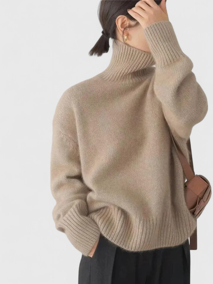 Beige turtleneck knit jumper with long sleeves and ribbed collar, cuffs, hem