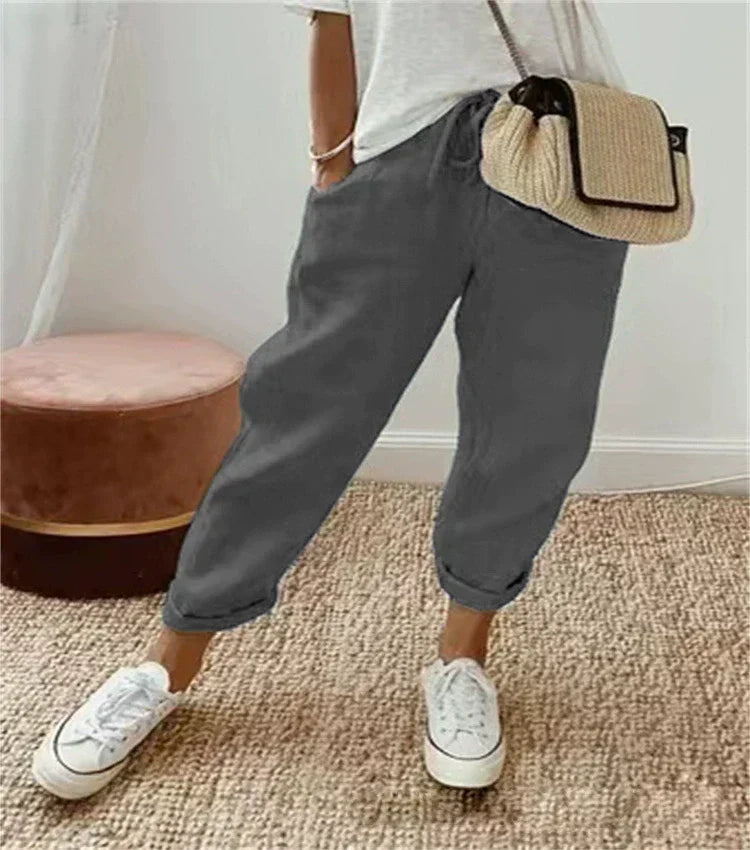 Breathable casual trousers in dark gray, relaxed fit with cuffed hems