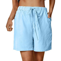 Pantaloni corti azzurro chiaro con vita elasticizzata e coulisse, tasche laterali