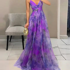Abito maxi floreale viola, scollo a V, spalline sottili, gonna ampia