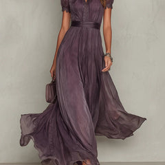 Abito maxi viola in tulle con scollo a goccia e maniche corte, gonna svolazzante