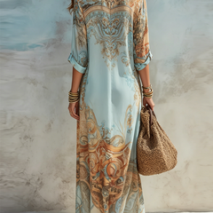 Abito elegante azzurro con stampa barocca sul retro, maniche 3/4, lungo