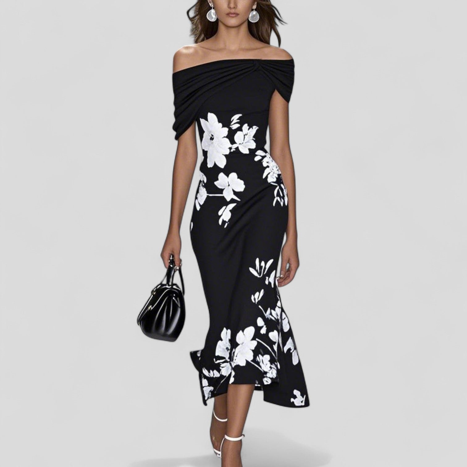 Abito midi elegante nero off-shoulder con drappeggio, fiori bianchi su tessuto