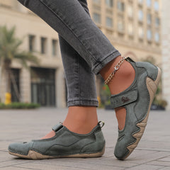 Ballerine comfort leggere grigio scuro con cinturino a strappo e suola beige
