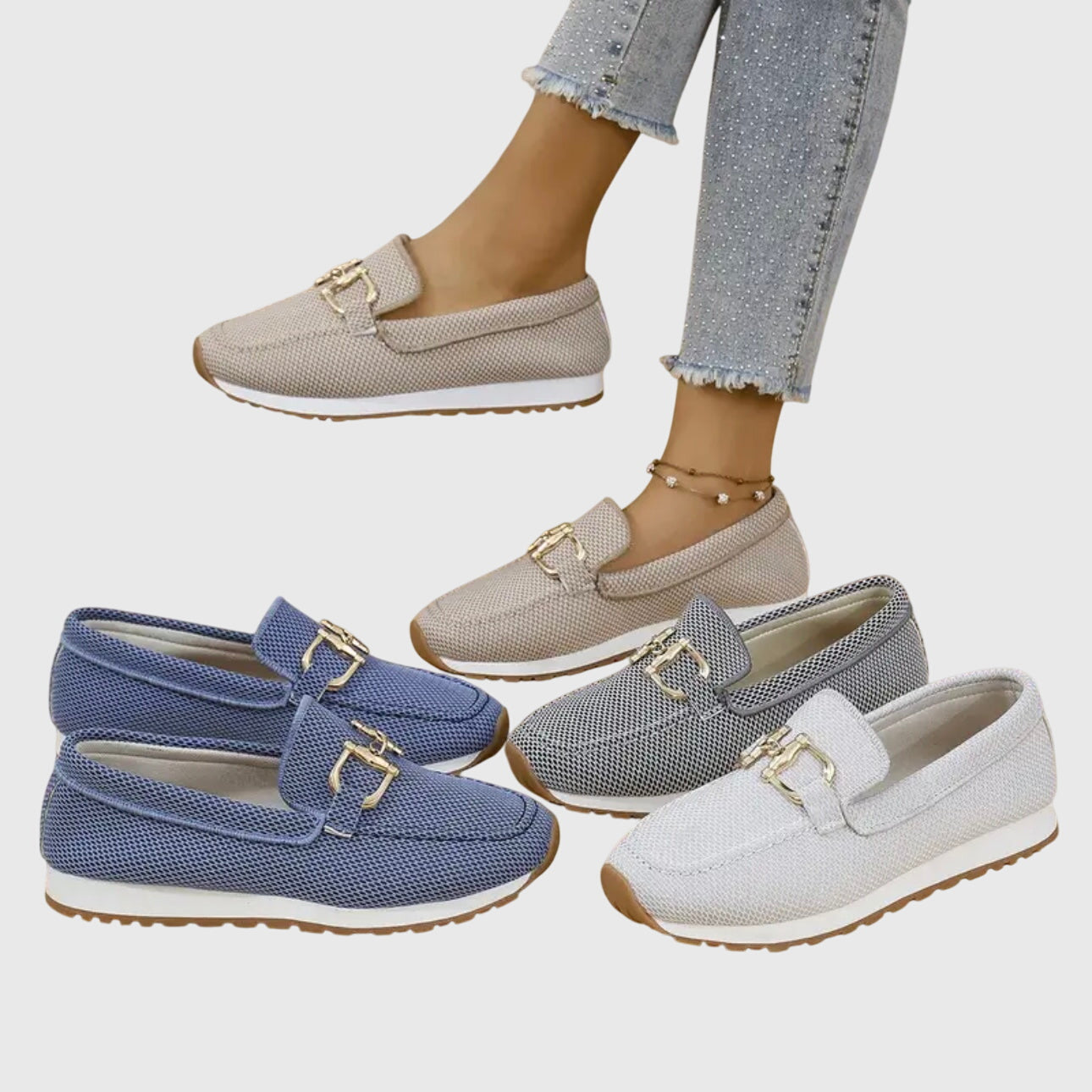 Mocassini ortopedici comfort in beige, blu e bianchi con fibbia dorata
