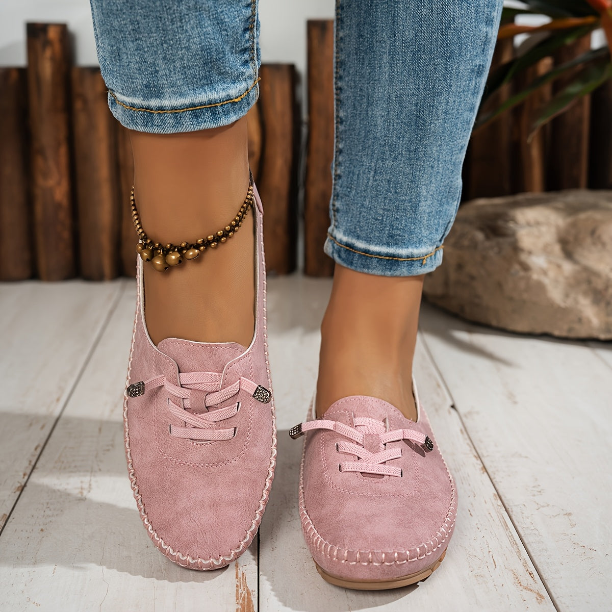 Mocassino flessibile comodo Ortelia in camoscio rosa, lacci e braccialetto decorativo
