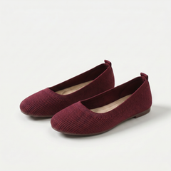 Scarpe comfort Dario con tomaia in maglia rosso bordeaux e punta tonda, tacco basso