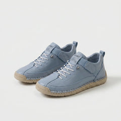 Scarpe ortopediche comode azzurro chiaro, lacci e suola ammortizzata