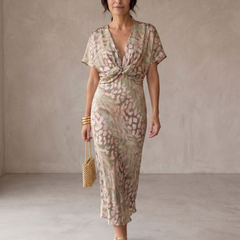Vestito midi elegante con scollo a V, maniche corte e nodo in vita, fantasia verde e marrone