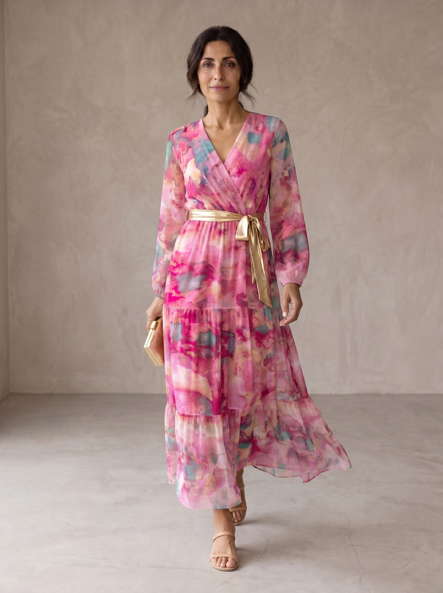 Vestito a portafoglio rosso rosa con stampa floreale, scollo a V e cintura
