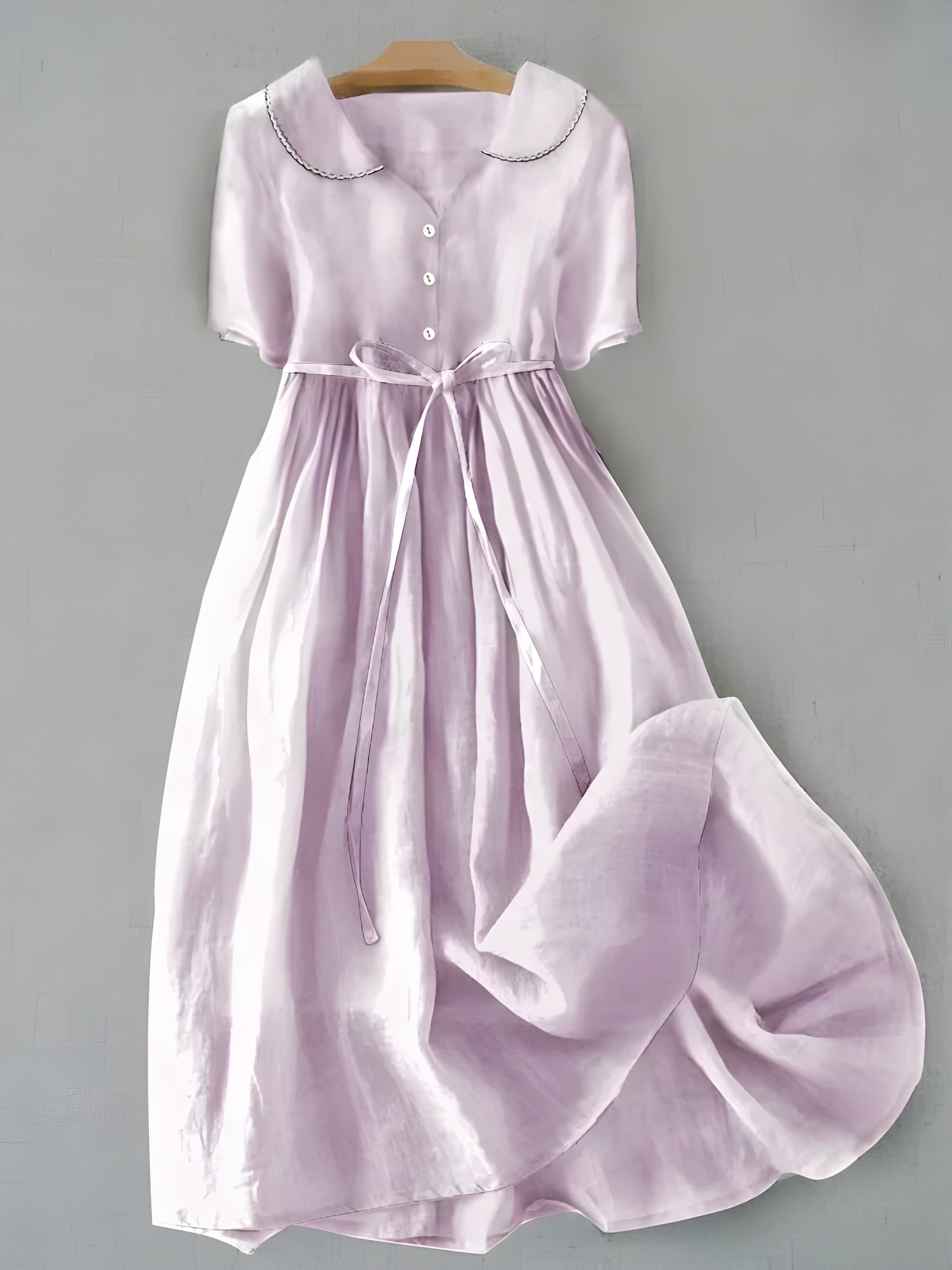 Light purple classic dress with short puff sleeves, Peter Pan collar, tied waist