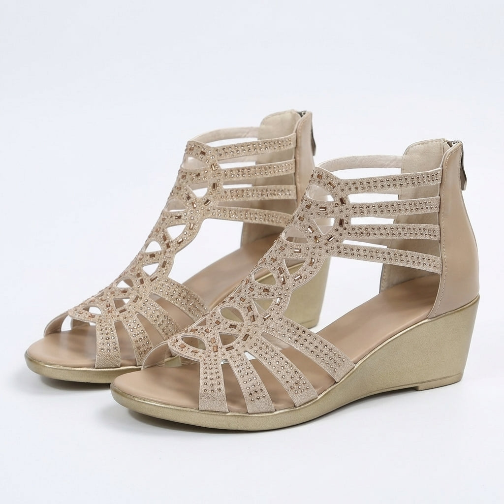 Sandali ortopedici con zeppa beige con cinturini traforati e suola platform