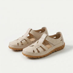 Sandali comfort beige con cinturini incrociati e suola in gomma marrone