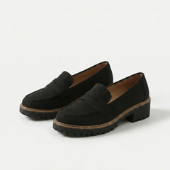 Mocassino comodo ergonomico scamosciato nero, suola robusta con profilo