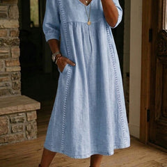 Abito maxi linea A azzurro chiaro con scollo a V e maniche a 3/4
